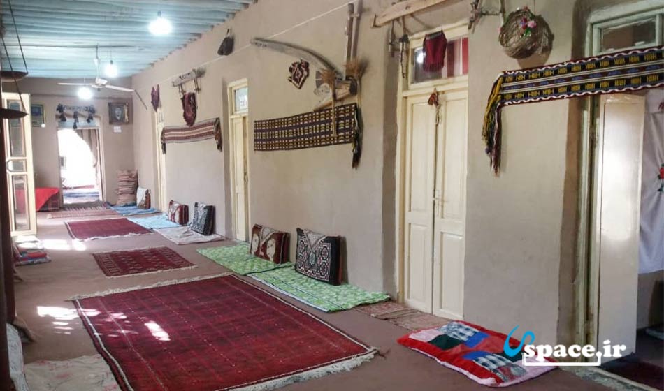 نمای داخلی اقامتگاه بوم گردی هزار مسجد - کلات نادر - روستای احمدآباد